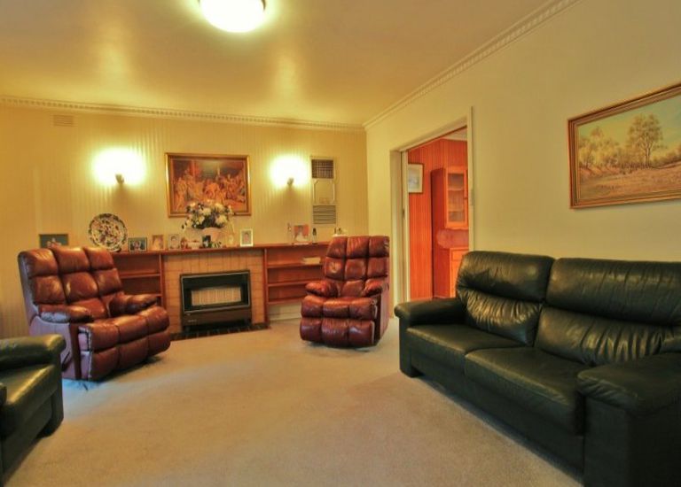 402 Huntingdale Road, Oakleigh South