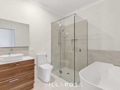 43 Fairbrae Avenue, Belmont
