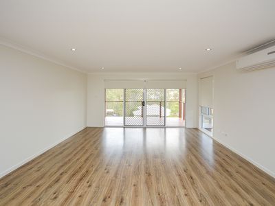 1 / 17 Faustina Close, Augustine Heights