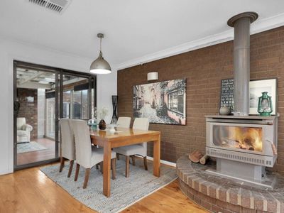 8 Dalray Close, Mill Park