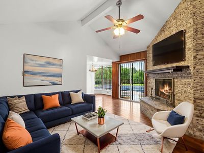 5107 Bungalow Lane, Houston, TX, International