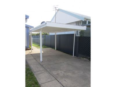 1 / 4 Banksia Avenue, Windang