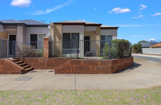 16 Splendour Rd, Baldivis