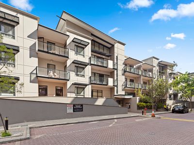 18 / 116 Mounts Bay Road, Perth