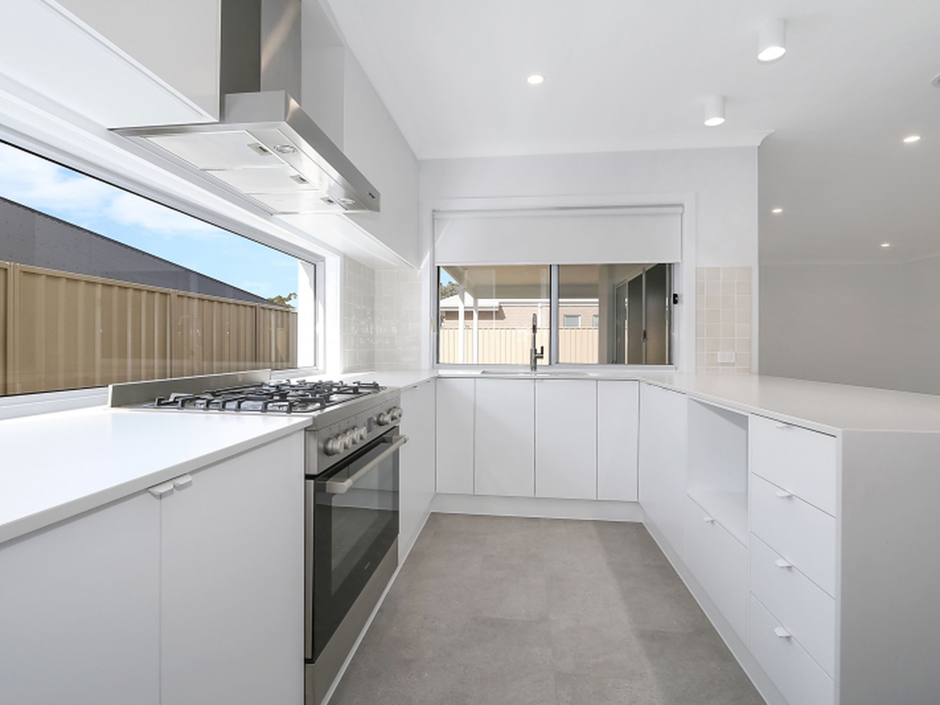 34 DARTNELL CRESCENT, Wodonga