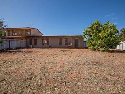 10 Peter Way, South Hedland