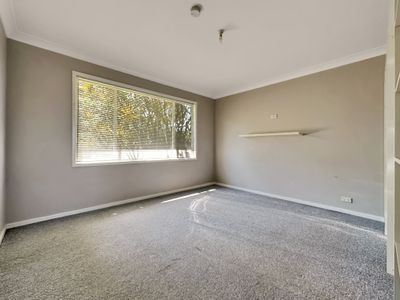 19 Stephens Square, Mallabula