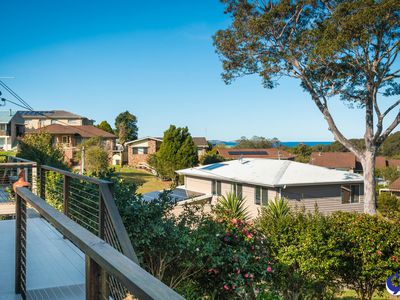 16 Collins Crescent, Narooma