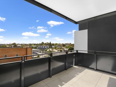 306/380 Bell Street, Preston