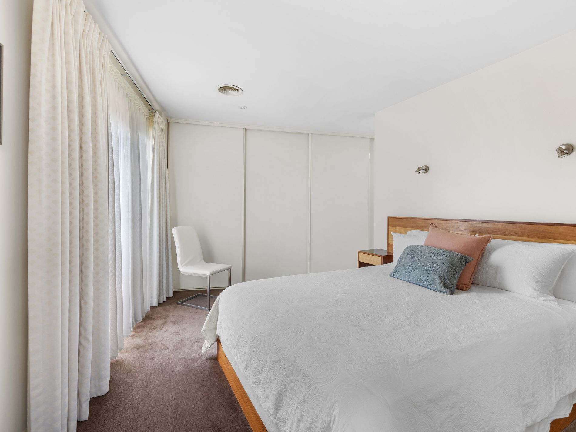 4 Station Lane, Williamstown