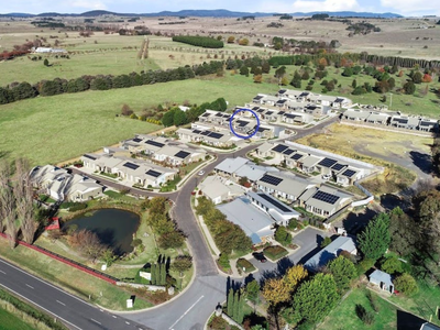 15 / 70 Little River Road, Braidwood