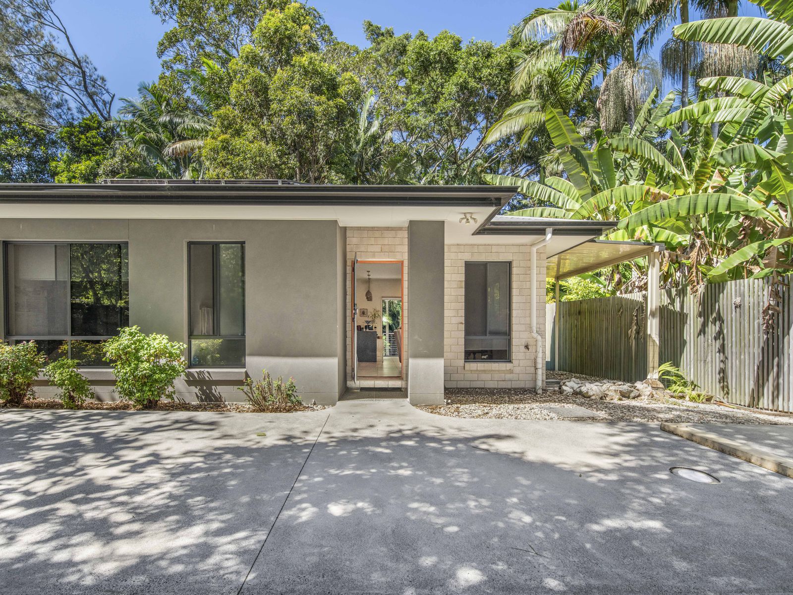 2 / 1A Yengarie Way, Ocean Shores