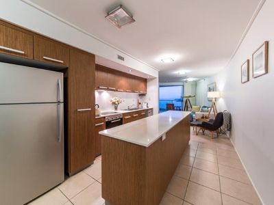 24 / 18 Seaview Drive, Airlie Beach