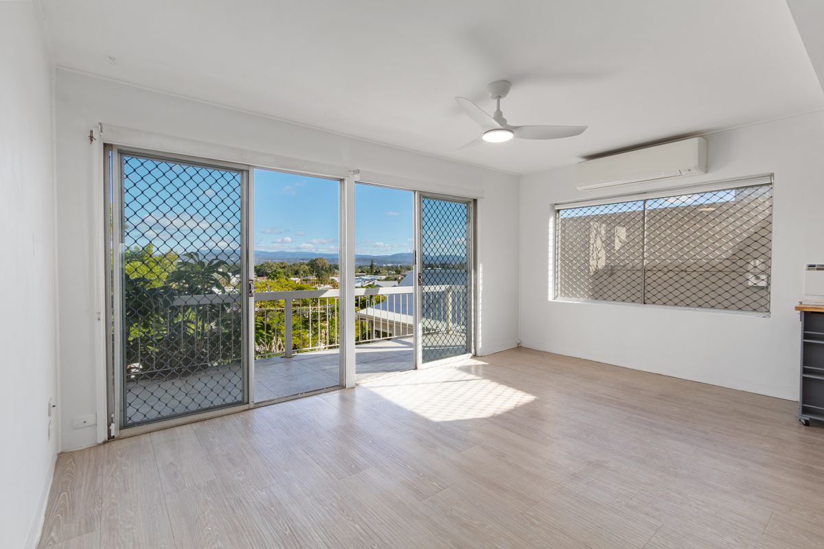 33 Brakes Crescent, Miami