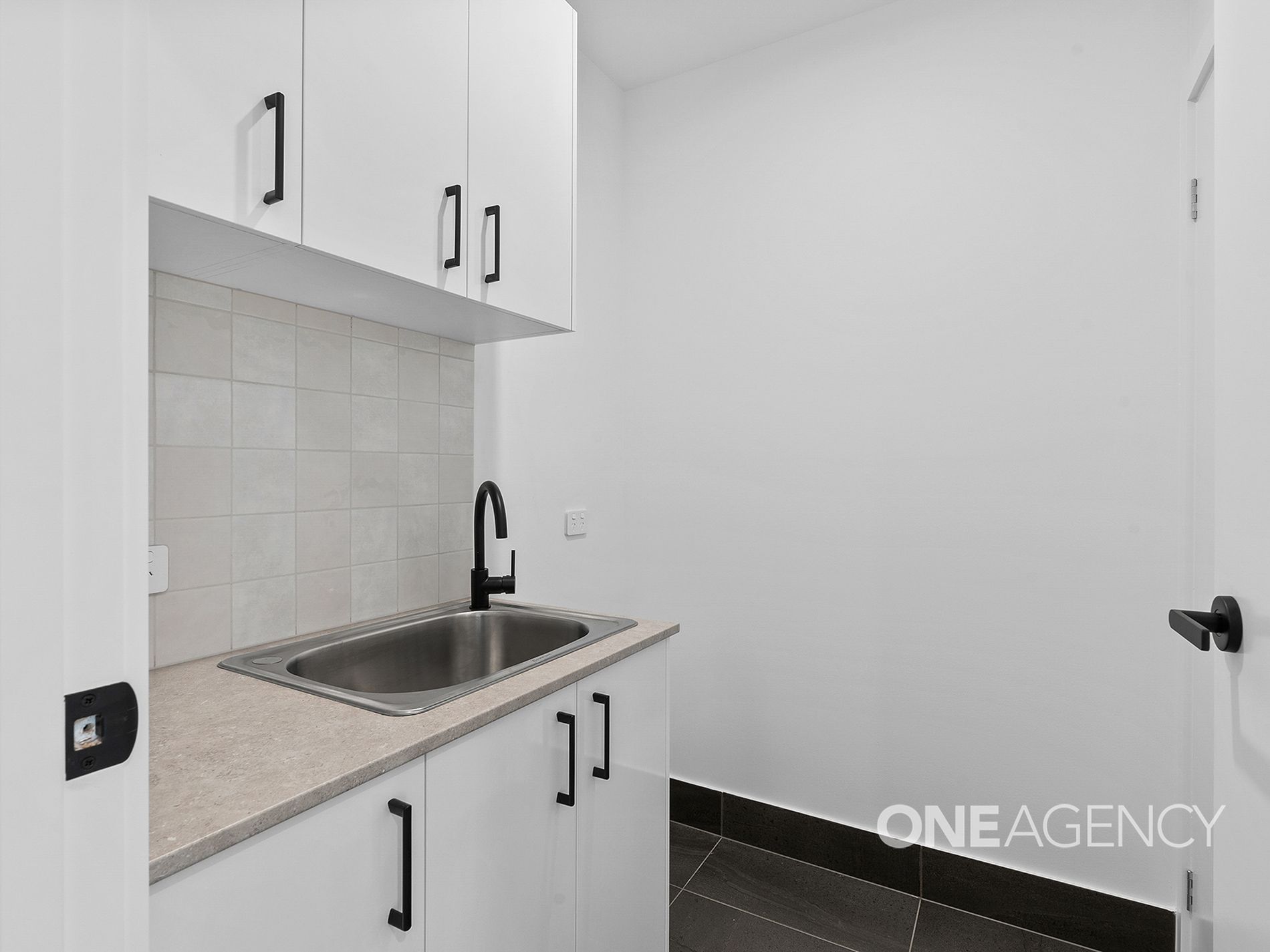 10 Wedgetail Street, Badagarang