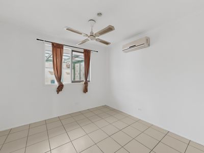 8 Brunel Court, Hampton Park