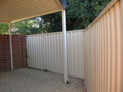 3 / 4 Forster Street, Lathlain