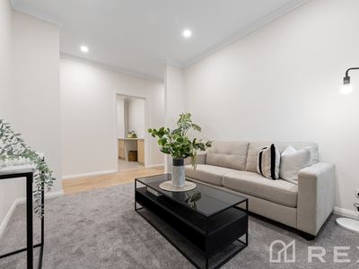 4 Yering Place, Officer