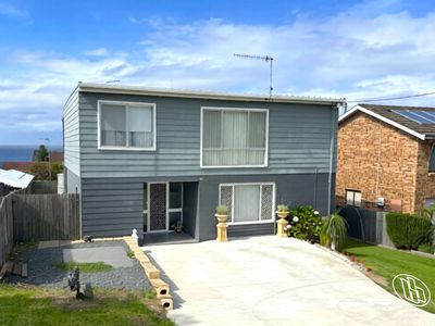 48 Sunset Boulevard, Kianga