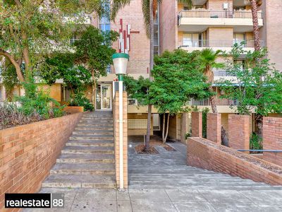 404 / 112-122 Goderich Street, East Perth