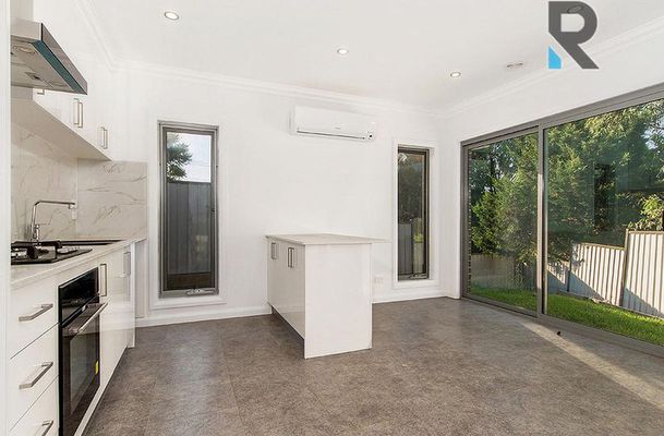 3 / 5 Falmer Place, Craigieburn