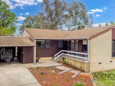 6 Ross Place, Mitchell