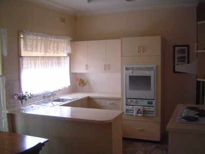 26 Meek Street, Dubbo