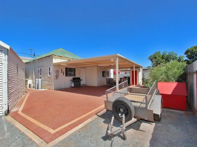 12 George Street, Kalgoorlie