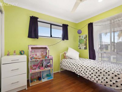 3 Columbus Close, Urraween