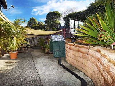 10 Kathryn Street, Kanahooka