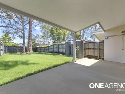 3 / 2 Grandly Street, Doolandella