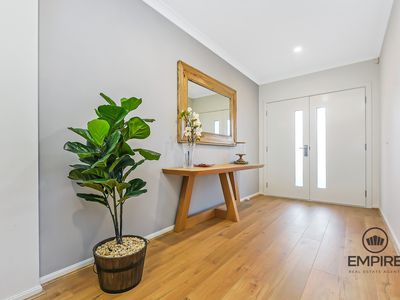 11 Sandymount Drive, Clyde North