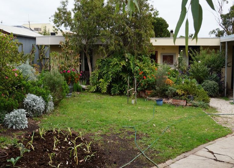 11 Third Street, Hallett Cove