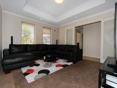 10 Henderson Drive, Kalgoorlie