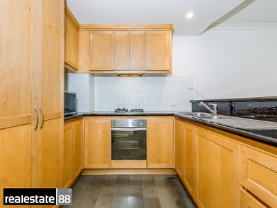 310 / 2 St Georges Terrace, Perth