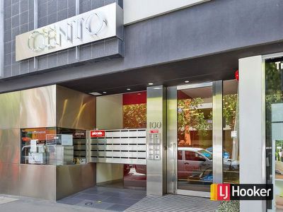 15 / 100 Queensberry Street, Carlton