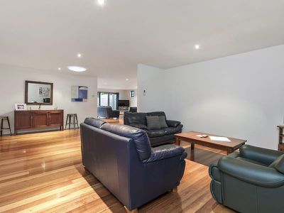 13 Tinapher Drive, Rye