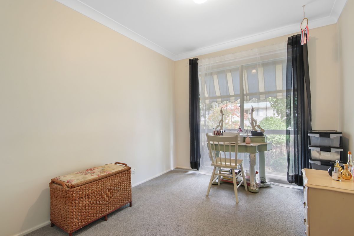 42 Mummaga Lake Drive, Dalmeny