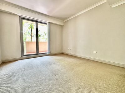 11 / 22-24 A Parkside Lane, Westmead