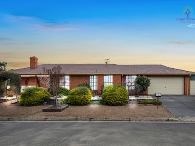 8 Yandina Road, Hoppers Crossing