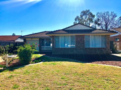 9 Potter Close, Dubbo