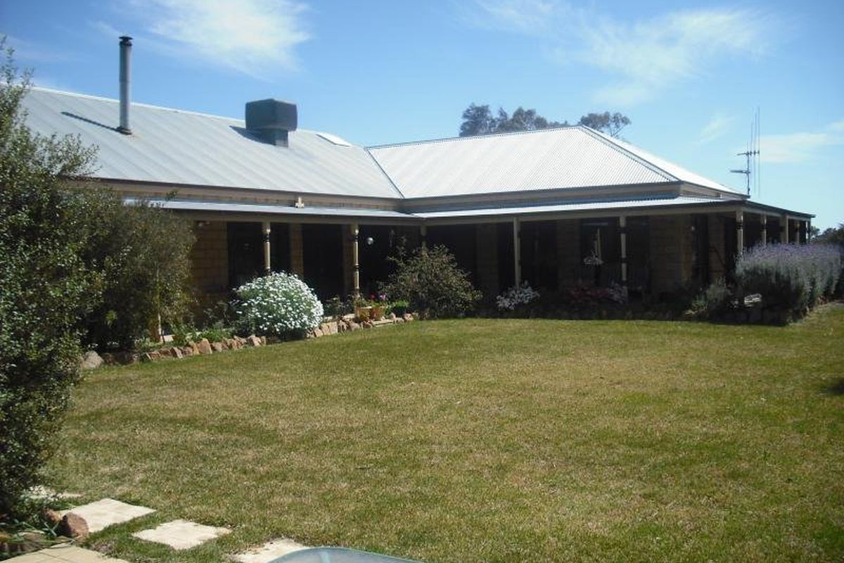 317 Tarcombe Road, Avenel