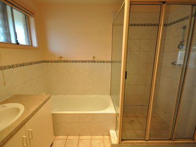 6 Klondyke Place, Newman