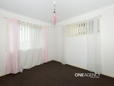 9 Elmwood Circuit, Springfield Lakes