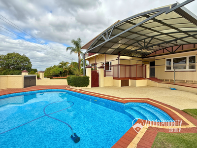 222 Royal Street, Yokine