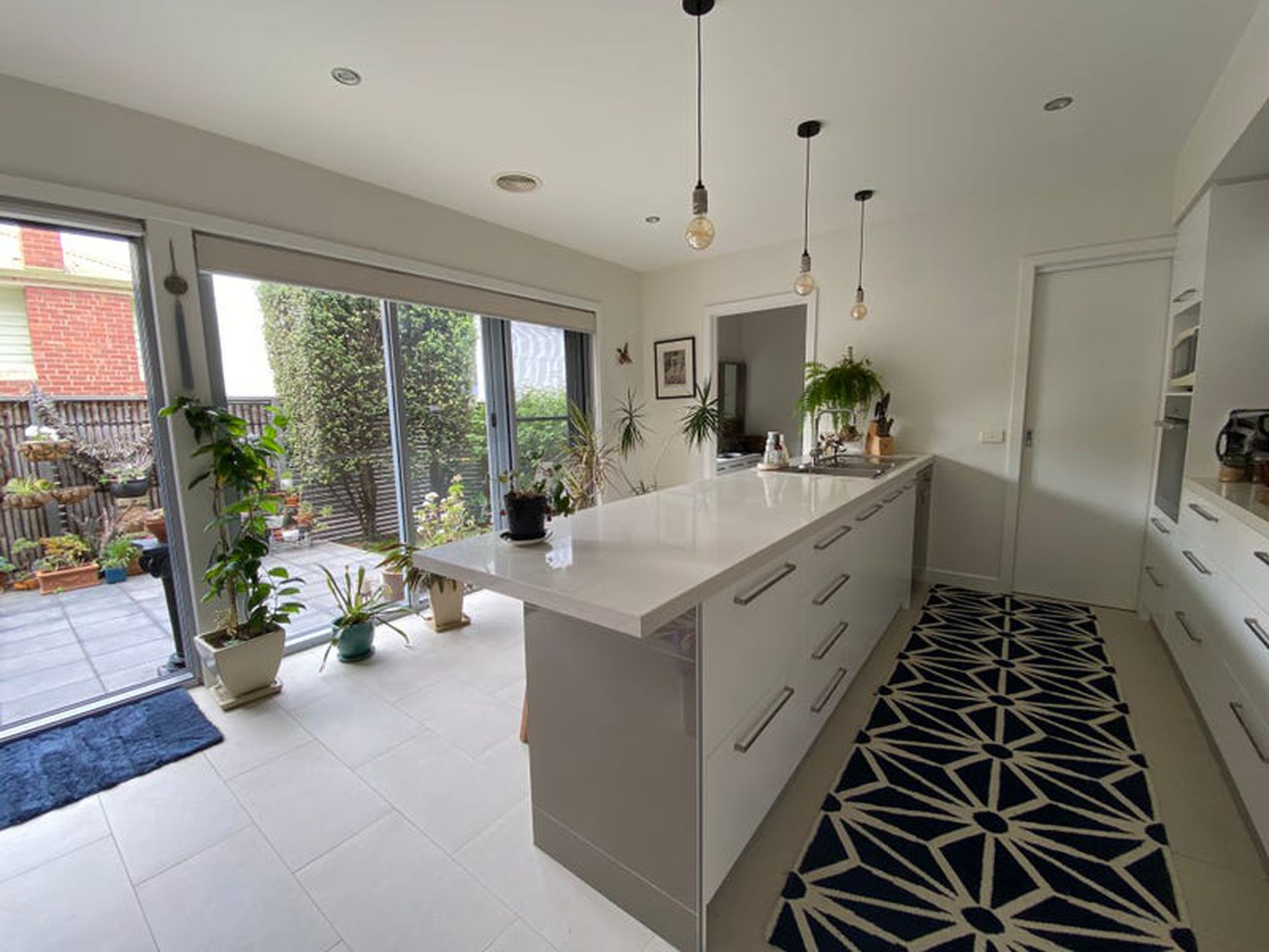 1 / 71 Clarke Street, Newtown