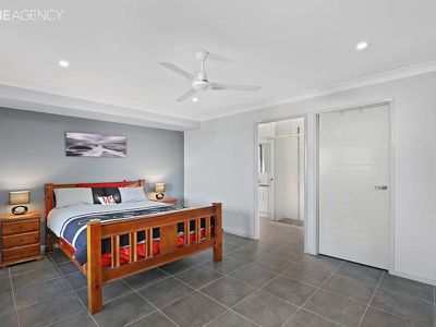 5-7 Parview Drive, Craignish