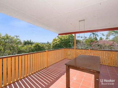 2 Damalis Street, Woodridge