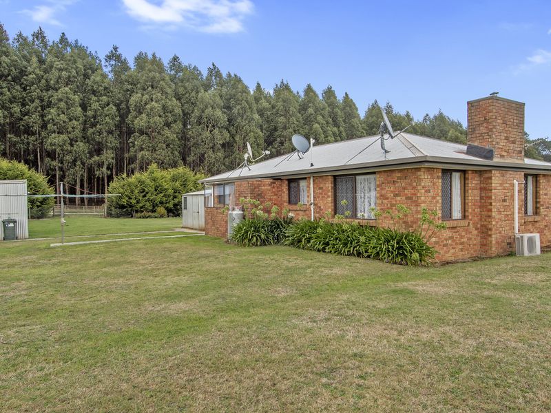 11 O'Neills Road, Trowutta