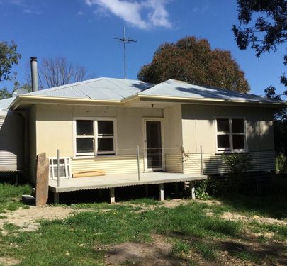 1470 Upton Road, Avenel